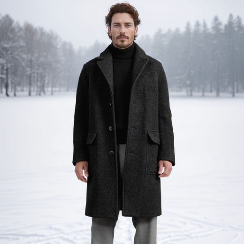 Elegant and warmer winter coat for men with a double-breasted button row and practical pockets Lune London