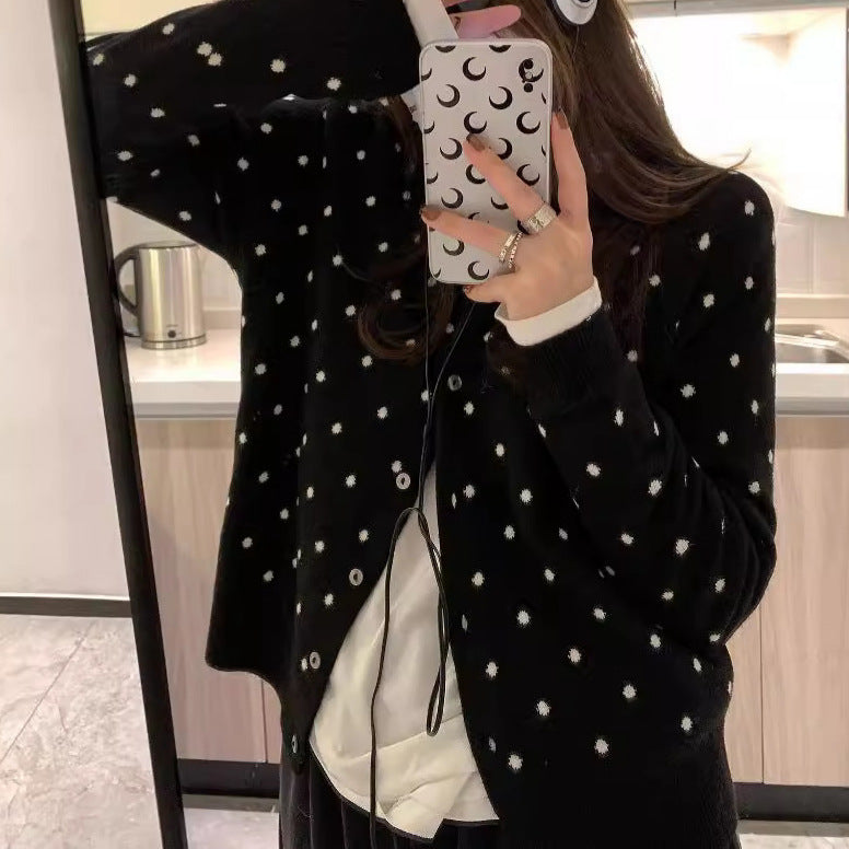 Cardigan en tricot à pois à la mode pour femmes Chic & Stil