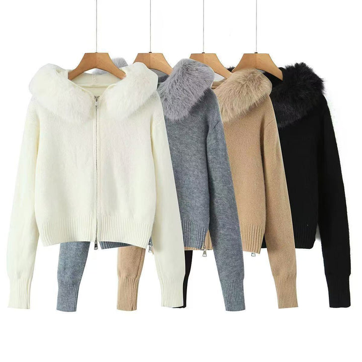 Women's knit cardigan with luxurious faux fur collar and zipper Lune London