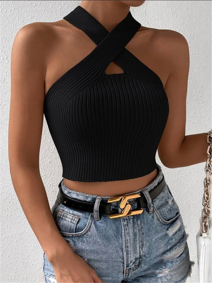 Ladies Short Top with Modern Closure at the Back Lune London