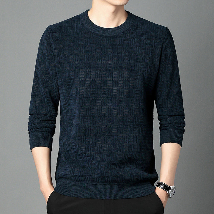 Comfortable knitted sweater for men with a unique structure Lune London