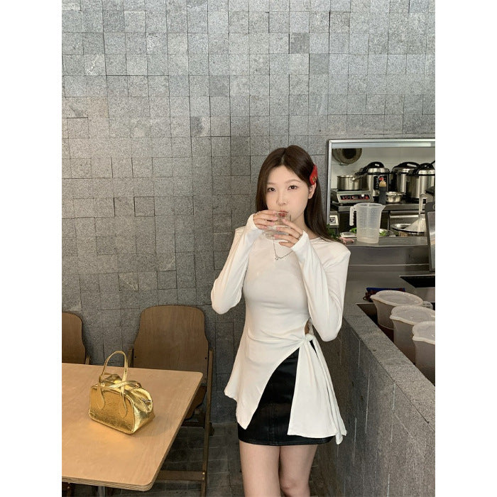 Ladies long sleeve shirt with side slits and fashionable round neckline Chic & Stil
