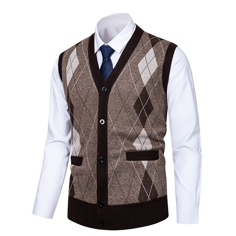 Elegant knitted jacket for men with a modern diamond pattern Lune London