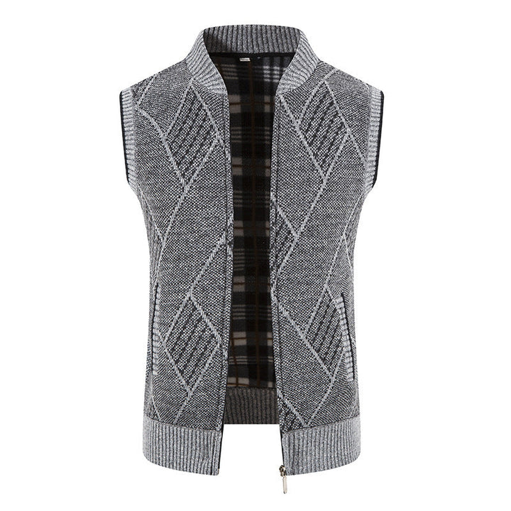Men's Fashionable Knitted Vest with Structured Diamond Pattern Lune London