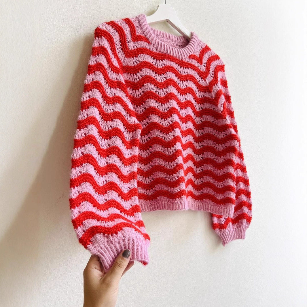 Knitted sweater for women with wavy pattern and generous cut Lune London