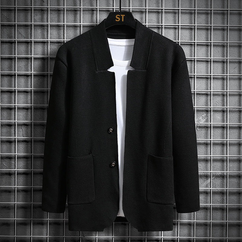 Women elegant jacket with structured design and practical pockets Lune London