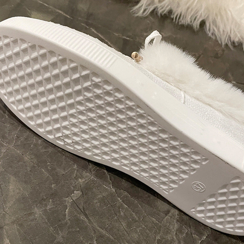 Women's sneakers with faux fur collar Lune London