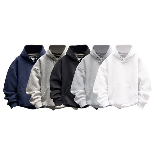 Hooded sweatshirt for women with modern cut and practical kangaroo pocket Lune London
