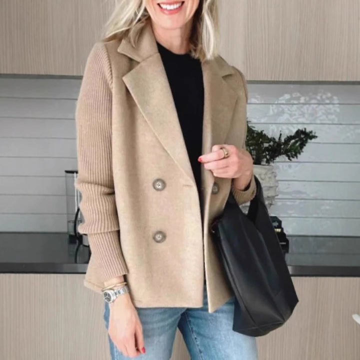 Double-breasted blazer jacket for women with structured sleeves Lune London