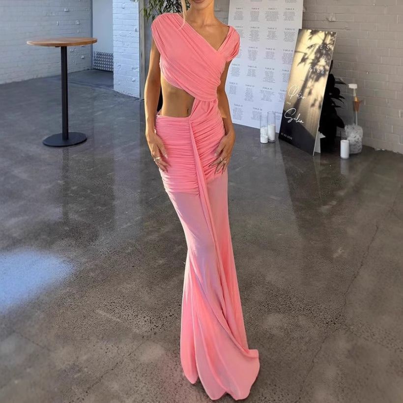 Ladies Elegant Maxi Dress with Asymmetric Cut and Chic Ruffle Details and Style