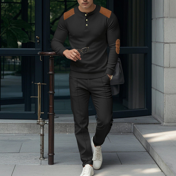 Men's leisure set with practical buttons and leather applications Lune London