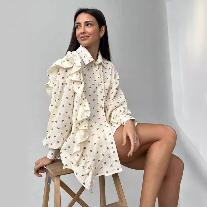 Short-sleeve top and shorts set for women with heart pattern Lune London