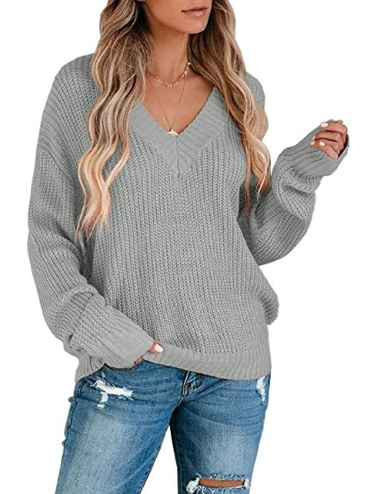 Chunky knit sweater for women with deep V-neck and relaxed sleeves Lune London