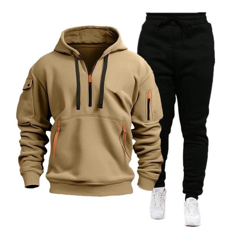 Women's hoodie with functional zip pockets and athletic fit Chic & Stil