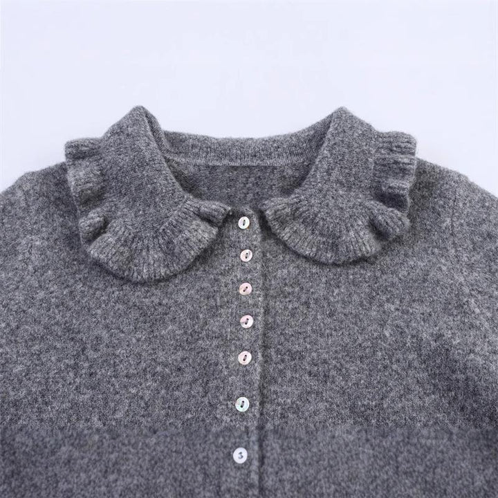Knitted jacket for women with gathered finishes and a decorative collar Lune London