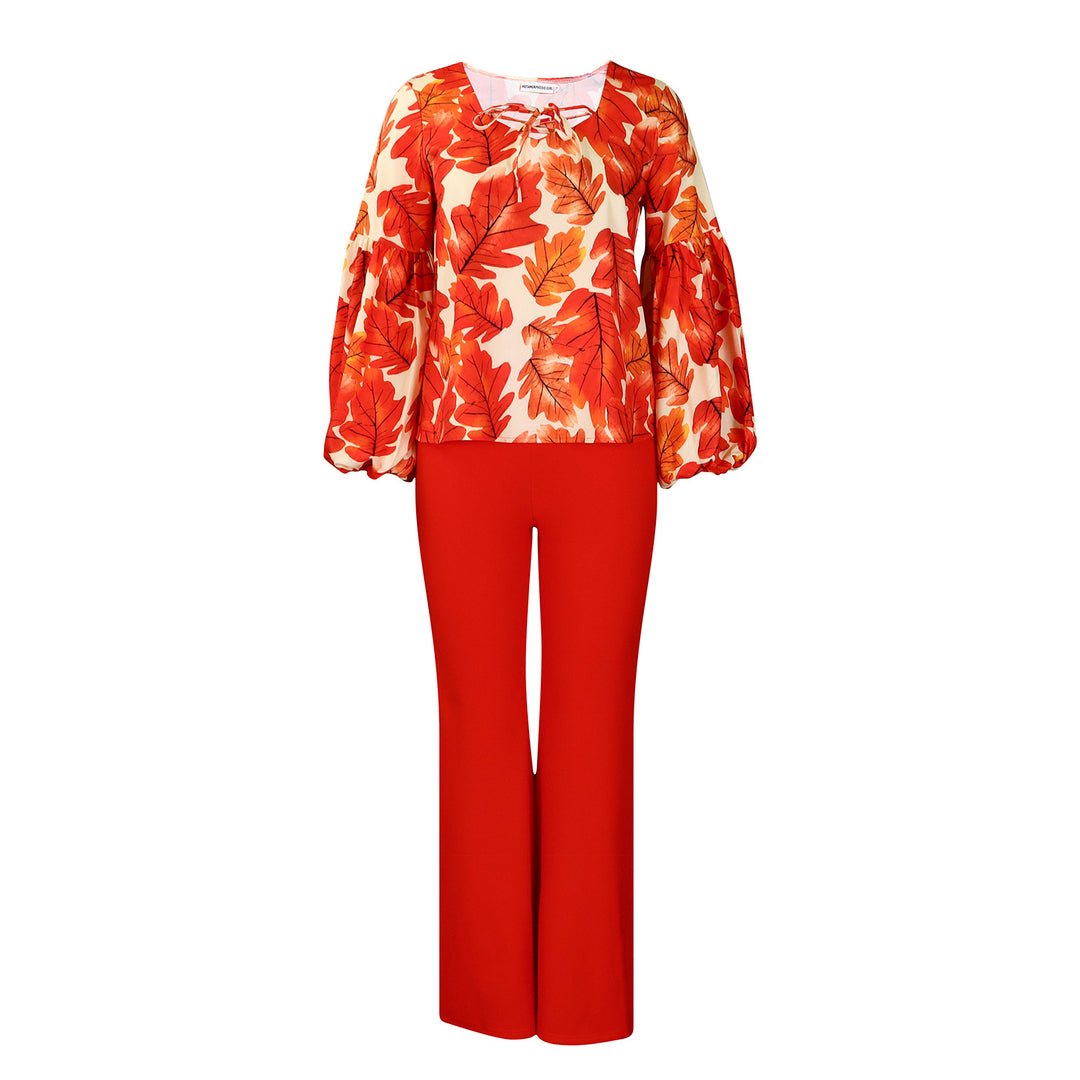 Women Elegant set consisting of a casual blouse with voluminous sleeves and classic pants Lune London