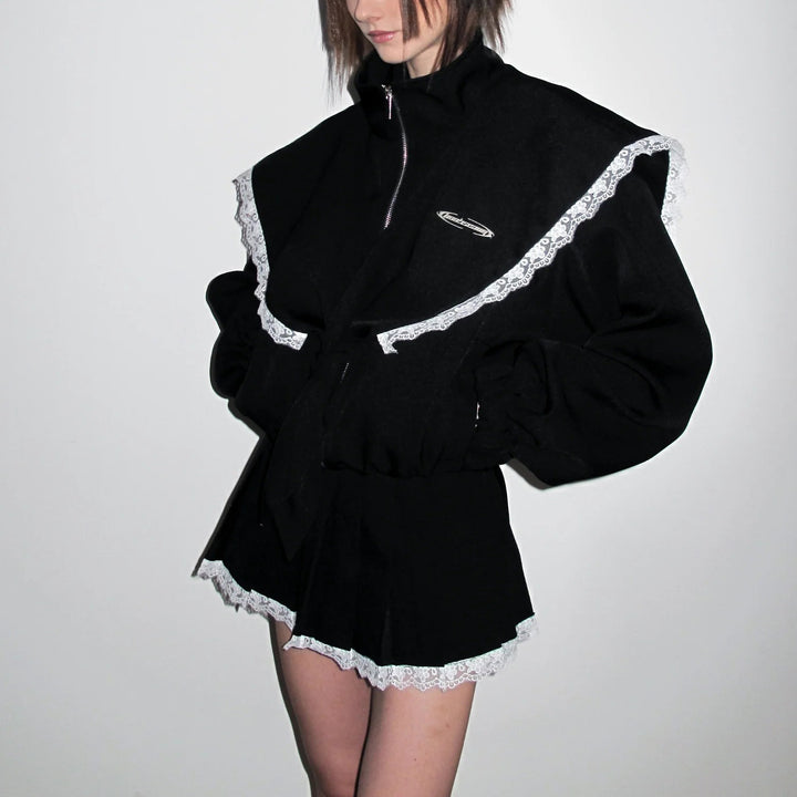 Oversized women's jacket with decorative lace collar and tie belt Lune London