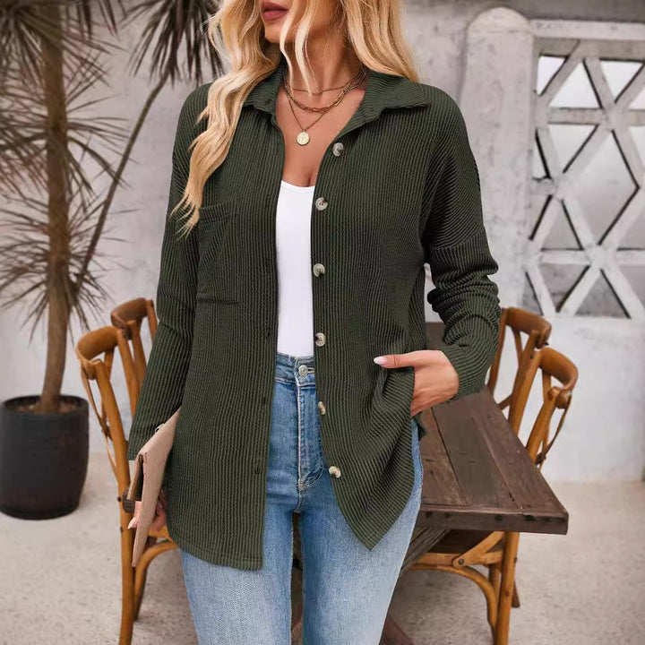 Knitted jacket for women with structured material and comfortable pockets Lune London