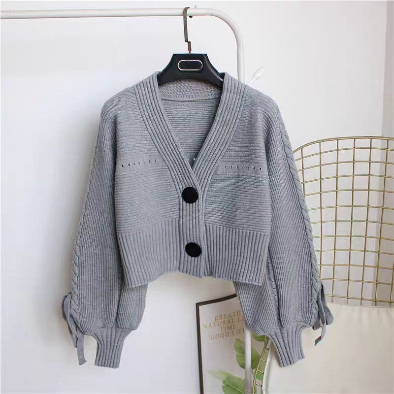 Ladies comfortable cardigan Lune London