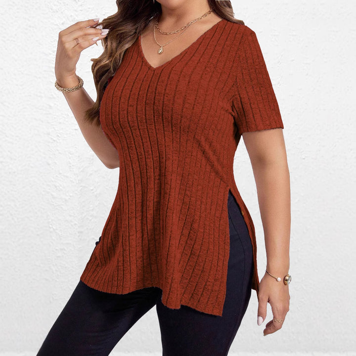 Ladies casual V-neck top with textured rib pattern Chic and Style