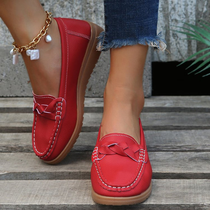 Women's Moccasins with Stylish Bow Applique and Non-Slip Sole Lune London