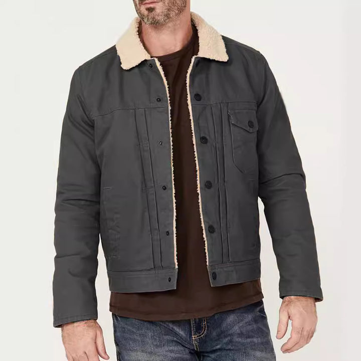 Winter jacket for men made of durable cotton material with teddy lining and practical pockets Lune London