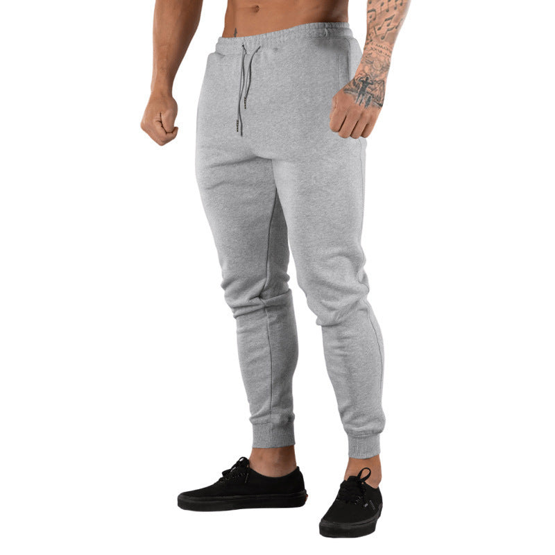 Men's training pants with elastic waistband and handy zipper Lune London