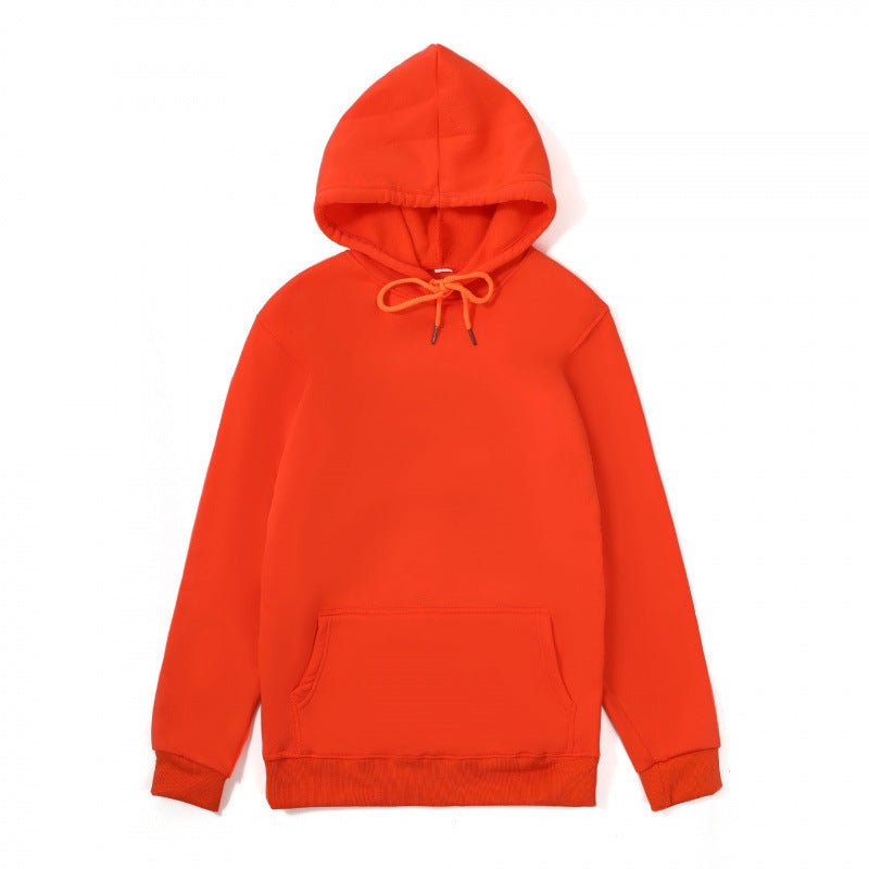Women's hooded sweatshirt made of comfortable material with practical kangaroo pockets Lune London