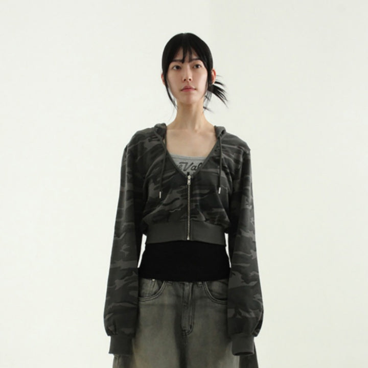 Ladies sporty cropped zip hoodie Chic & Stil