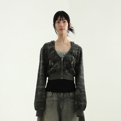 Ladies sporty cropped zip hoodie Chic & Stil