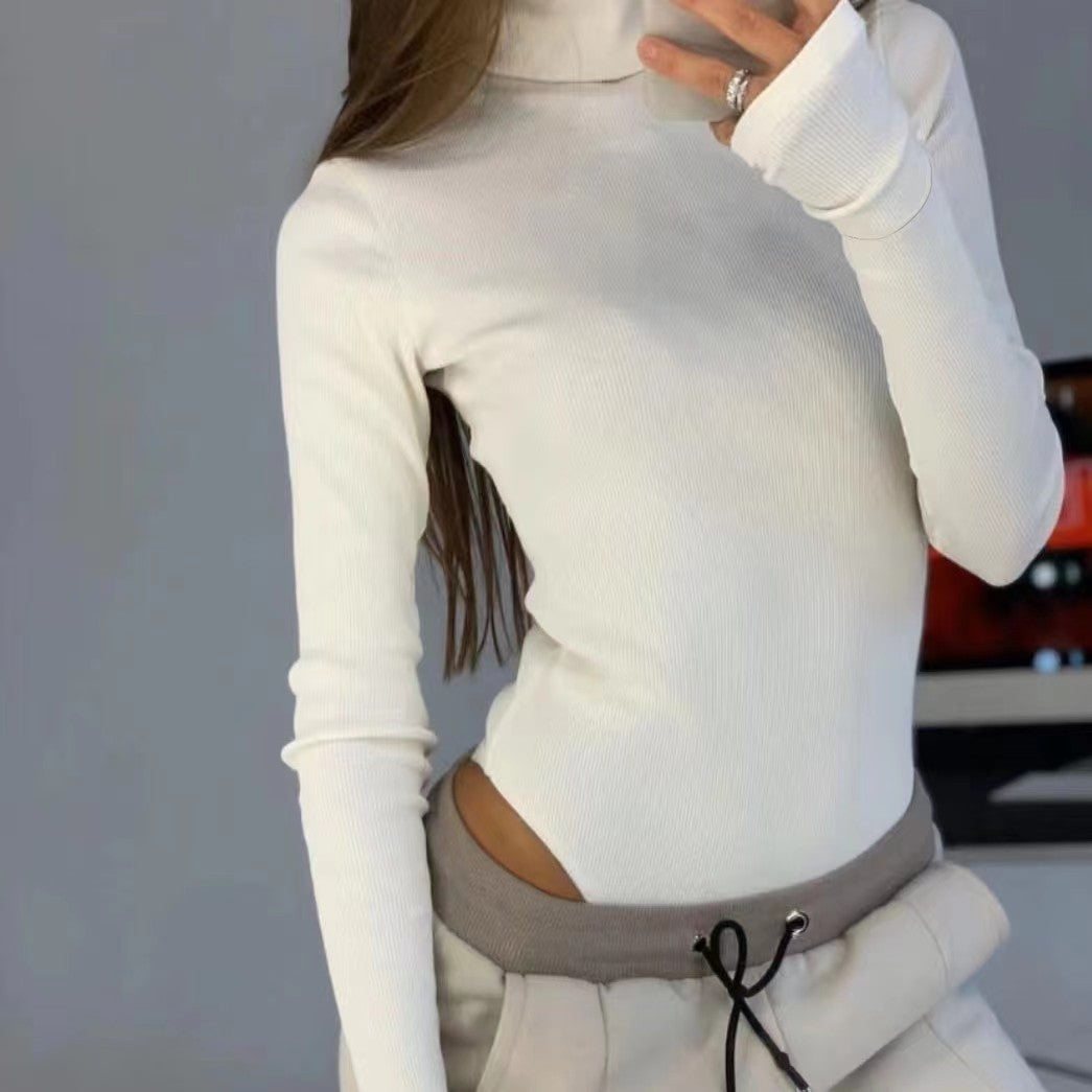 Women turtleneck top with long sleeves in fine ribbed texture Lune London