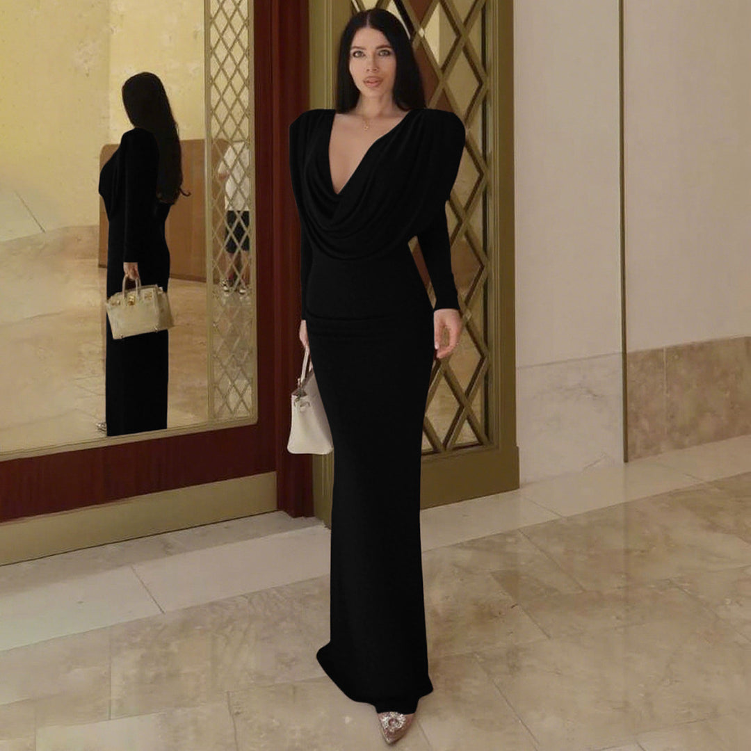 Elegant long dress for women with a refined draped design Lune London