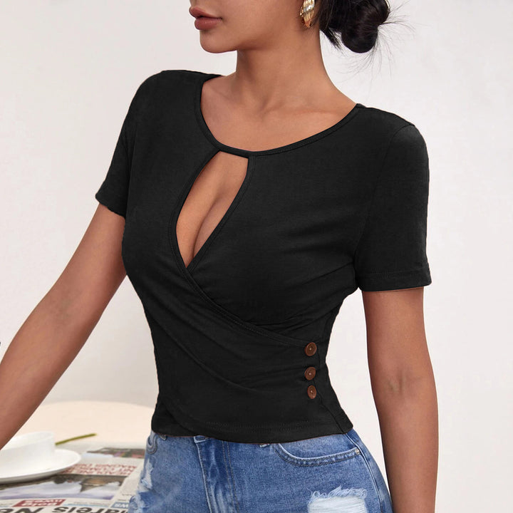 Top wrap femme avec décolleté plongeant et boutons décoratifs Chic & Stil