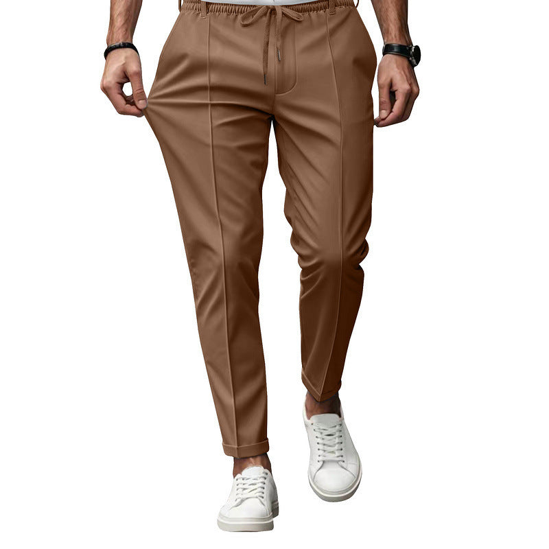 Men's fashionable sports pants with elastic waistband and practical welt pockets Lune London