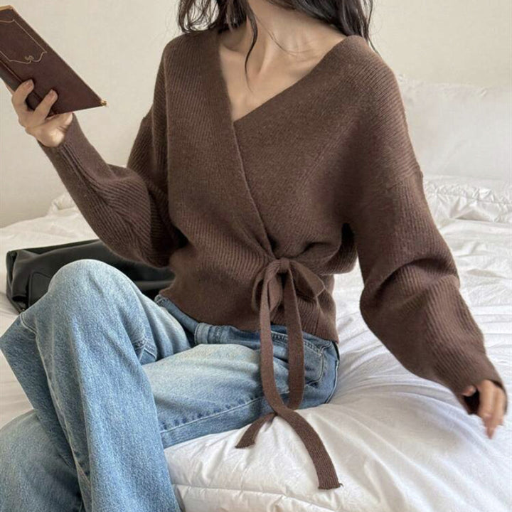 Women’s knit tie jacket with soft material and a casual fit Lune London