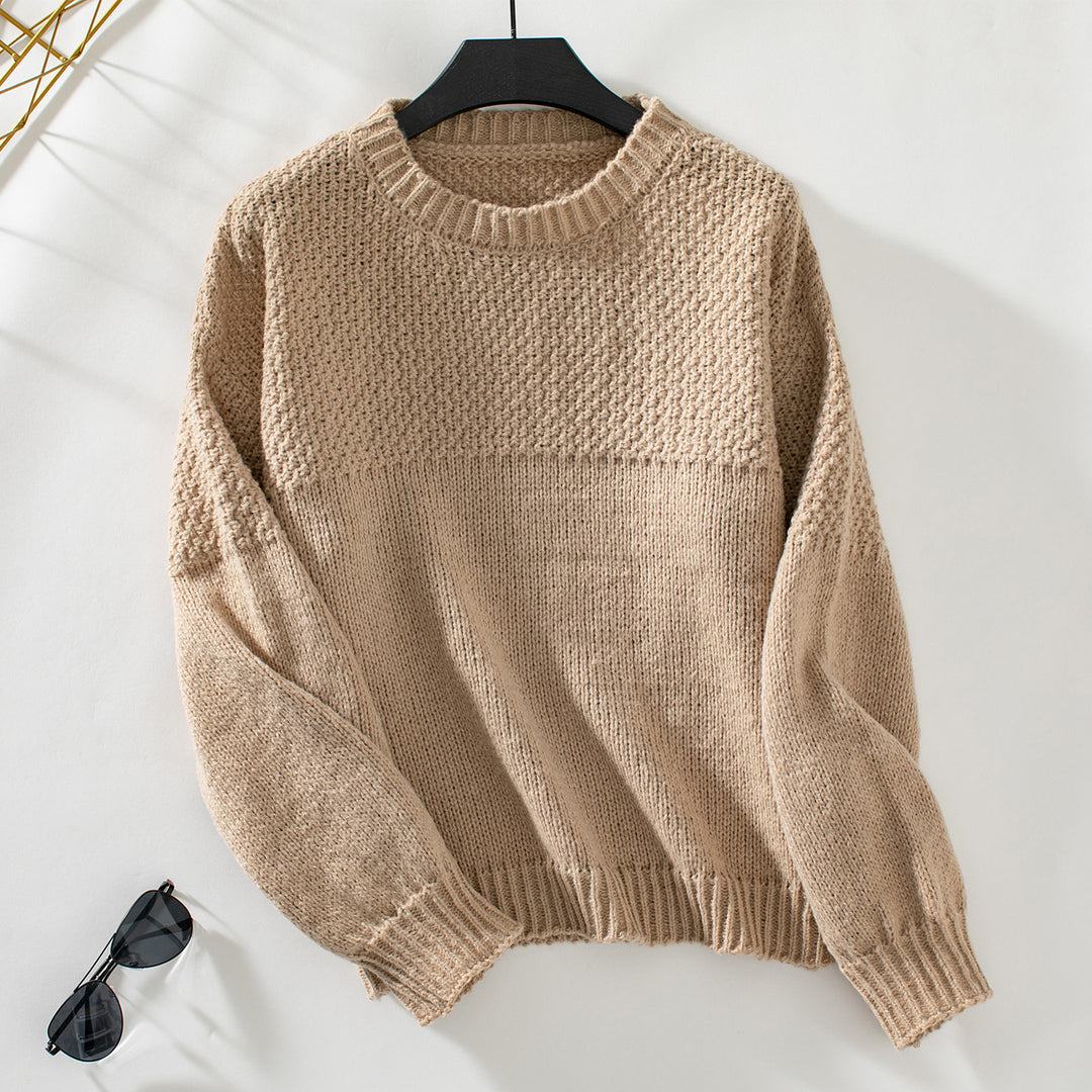 Trendy knit sweater for women with textured design and relaxed fit Lune London