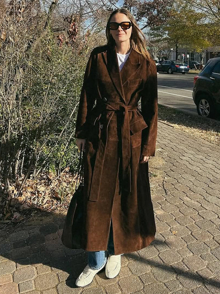 Elegant suede coat for ladies with waist belt Lune London