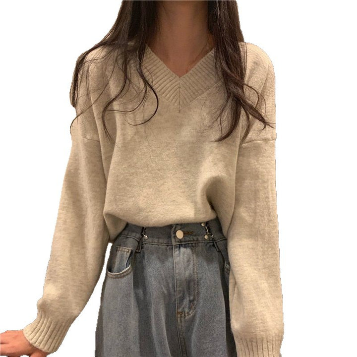 Pull doux pour femmes à col en V fabriqué en laine de haute qualité Chic & Stil