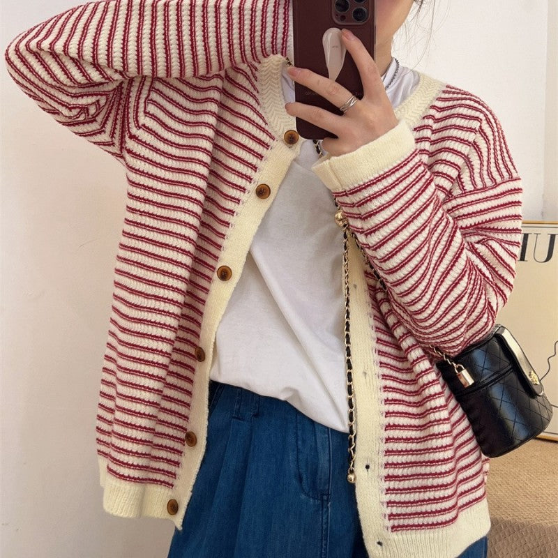 Casual knit jacket for women with modern stripes Lune London