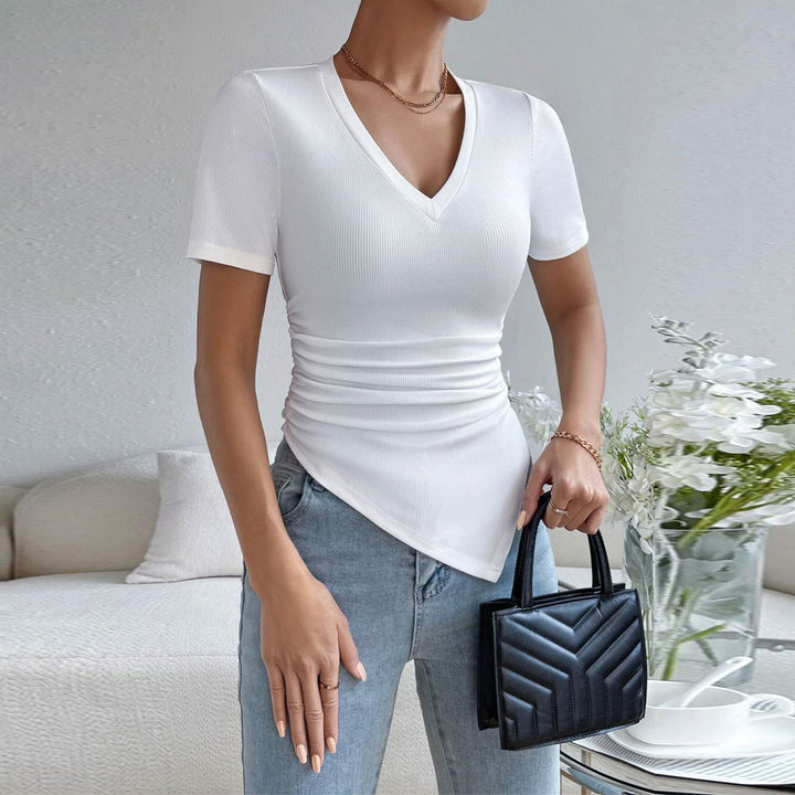 Body for women with an elegant V neck and gathers Chic & Stil