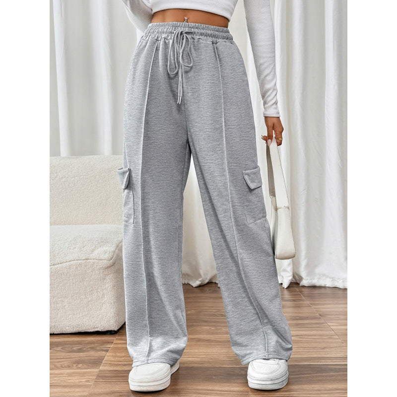 Wide cargo pants for women with elastic waist and practical side pockets Lune London
