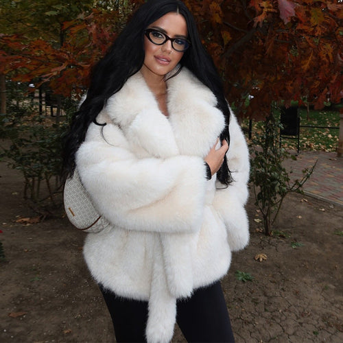 Ladies Fur Coat with Oversized Cut and Soft Lining Lune London