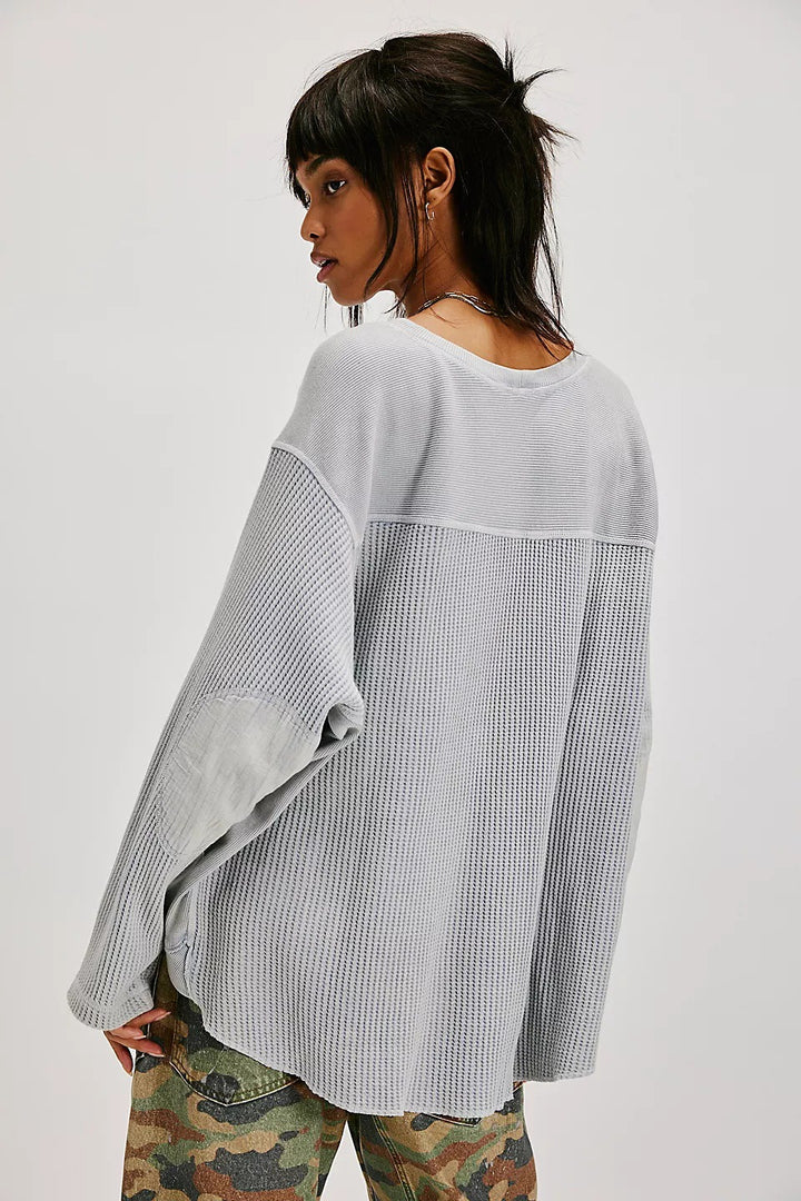Casual knit sweater for women with a slightly oversized cut Lune London