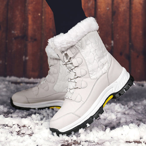 Women's winter boots with cozy lining and non-slip sole Lune London 1759510352