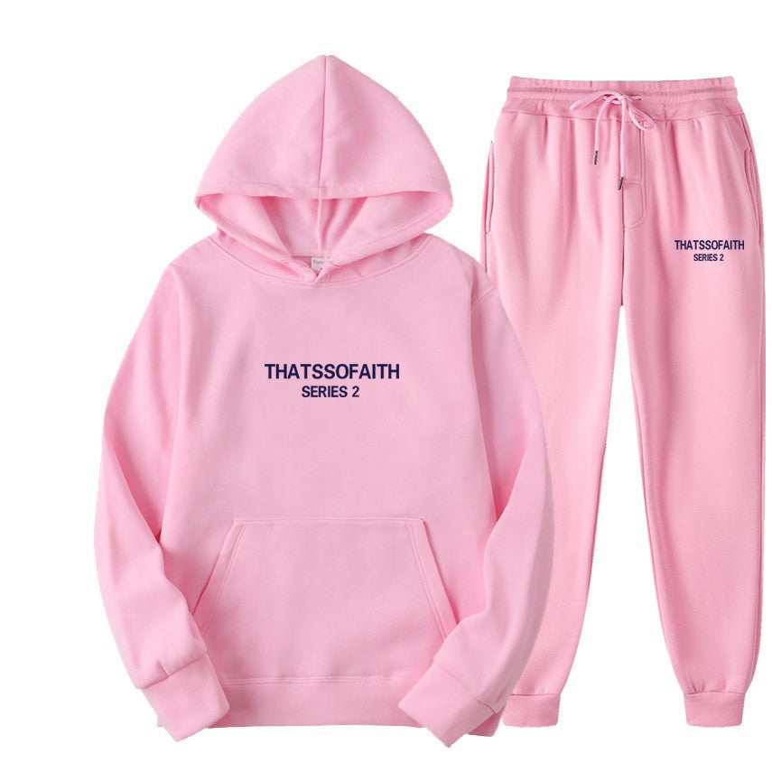 Women's tracksuit with modern hooded sweatshirt and comfortable sweatpants Chic & Stil