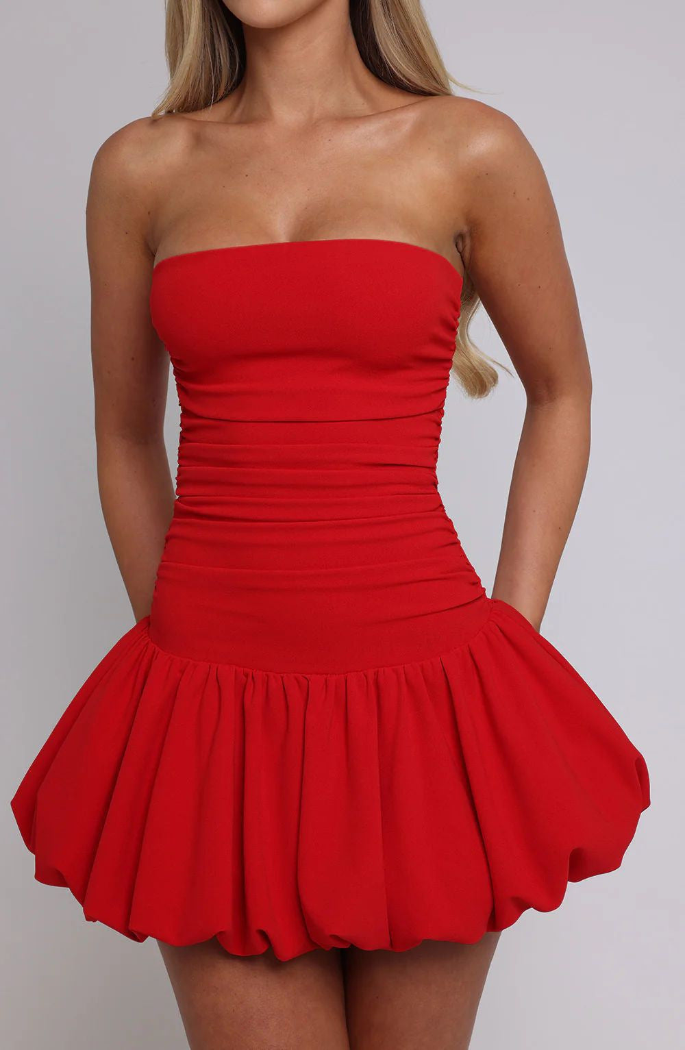 Women's mini dress with ruffles and strapless design Lune London