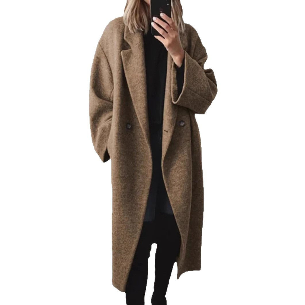 Oversized wool coat for women with structured collar and trendy button details Lune London