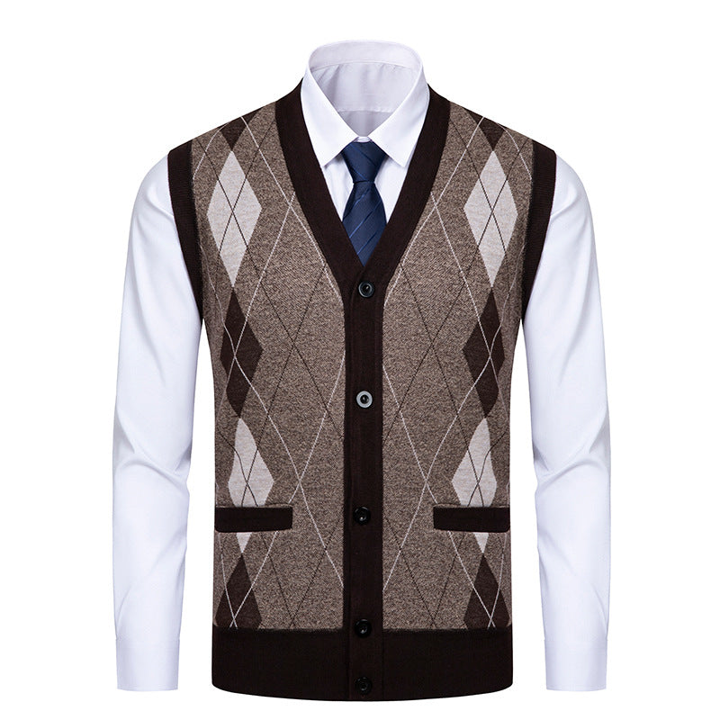 Elegant knitted jacket for men with a modern diamond pattern Lune London