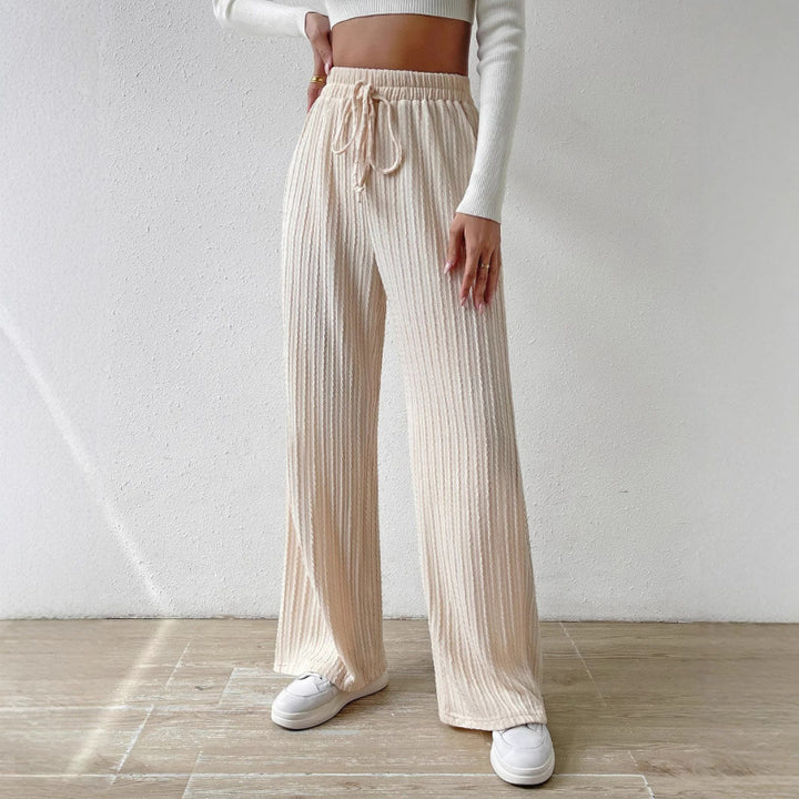 Comfortable casual pants for women in ribbed design Lune London
