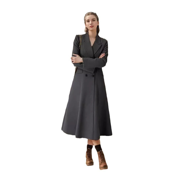 Ladies elegant coat with double-breasted buttons and flared skirt Lune London